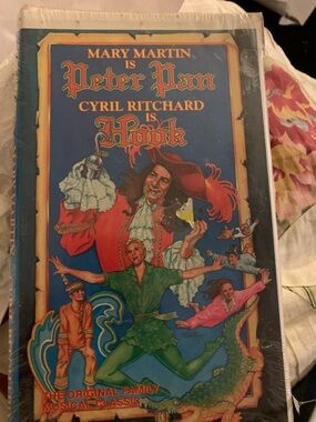 Peter Pan VHS Tape - Blue Cover - Classic Family Musical (New Factory Sealed)